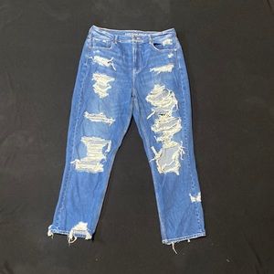 Ripped Blue 14 Regular American Eagle Mom Jean